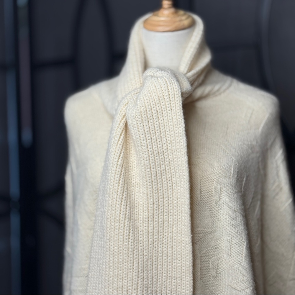 Vintage 1960s 1970s Wintuk Knit Sweater Poncho Cape w Scarf Collar Cream OSFM? - Picture 3 of 17